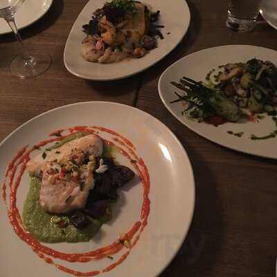 Trillium Kitchen And Patio