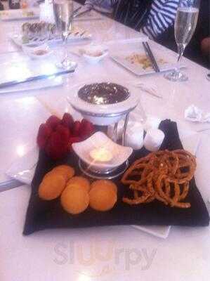 Blush Raw Bar Lounge