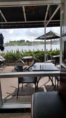 The Cheesecake Factory