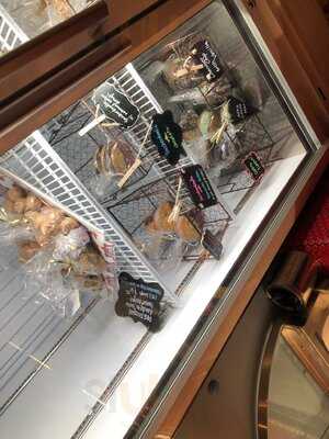 Hub Ice Cream Factory