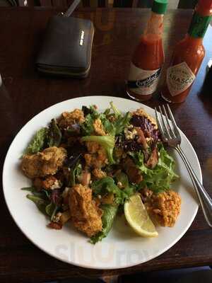 Gallier's Restaurant & Oyster Bar