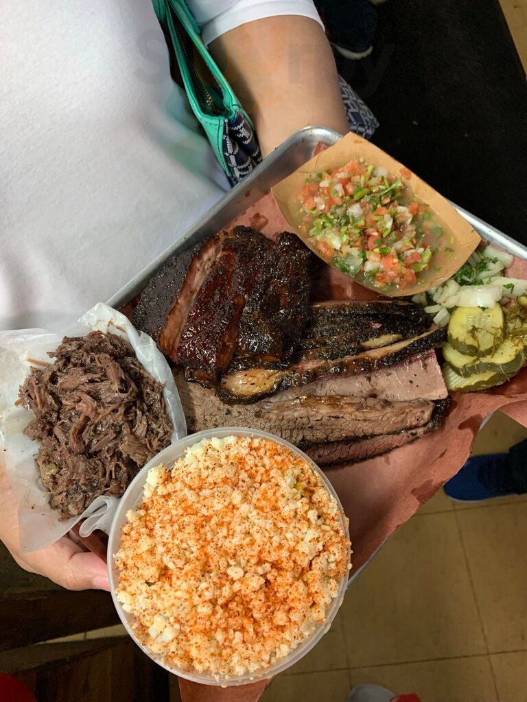 2m Smokehouse & Catering
