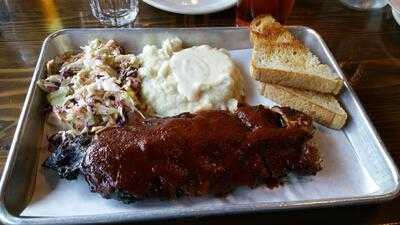 Russell Street Bar.b.que