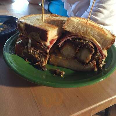 Melt Bar And Grilled