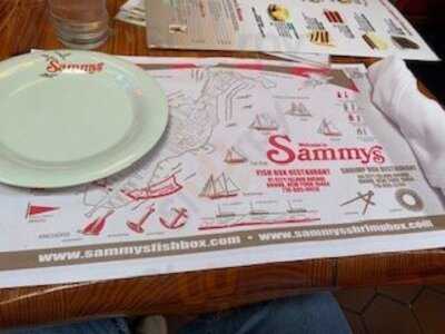 Sammy's Fish Box