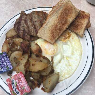 Karl's Inn Of The Barristers