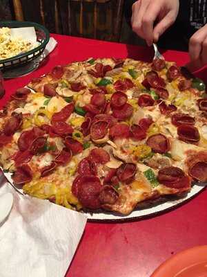 Plank's Cafe & Pizzeria Delivery On Parsons