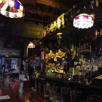 Molly's At The Market