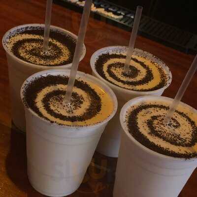 Molly's At The Market