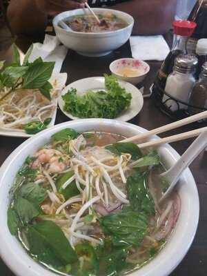 Pho & Grill