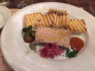 Paris Bistro & Jazz Cafe