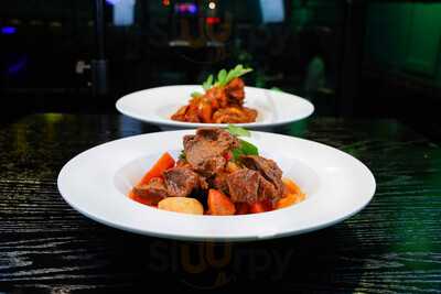 Parilla Latina Steakhouse