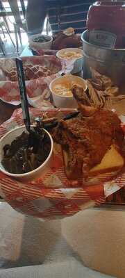 Hattie B's Hot Chicken