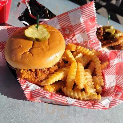 Hattie B's Hot Chicken