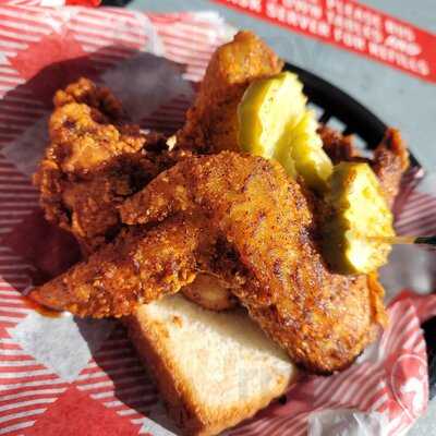 Hattie B's Hot Chicken