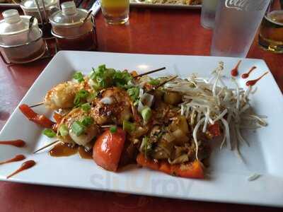 Mom Siam Authentic Thai