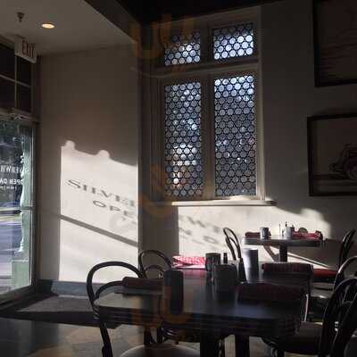 Silver Whistle Cafe