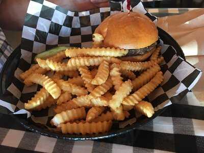 Village Deli & Grill