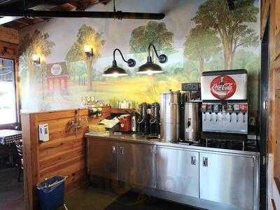 Village Deli & Grill