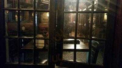 Olde Blind Dog Irish Pub