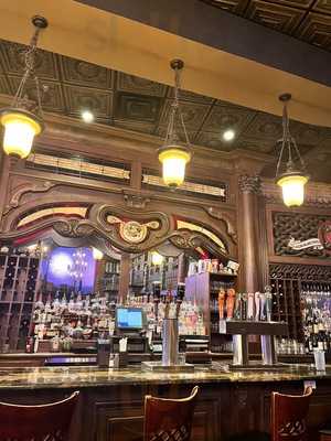 Olde Blind Dog Irish Pub