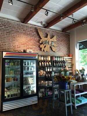 Southern Roots Filling Station