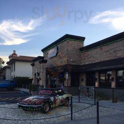 North 30th Sports Pub & Grille