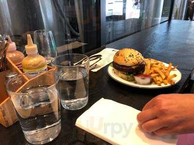 Hoof Hearted Brew Pub & Kitchen