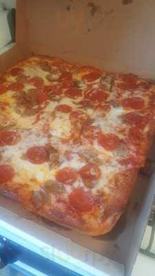 Arturo's Pizza