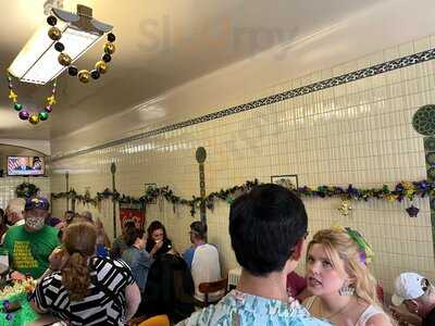 Casamento's Restaurant