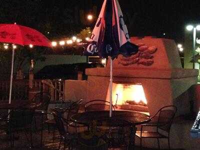 Pelican's Restaurant And Bar