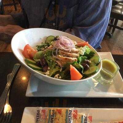 Picnikins Patio Cafe