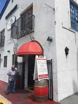 Happy Wine In The Grove