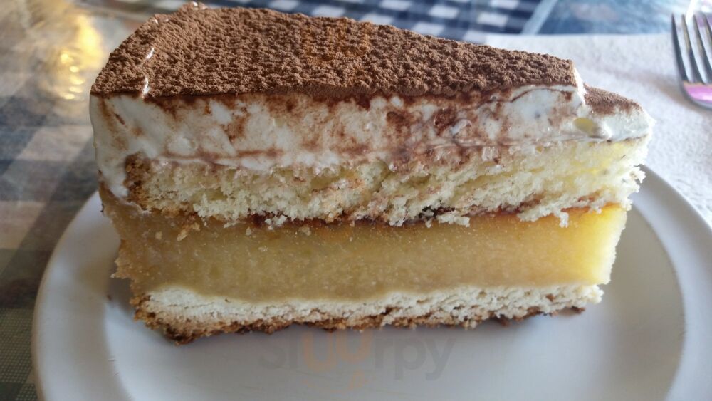 Peter's German Grill & Bakery