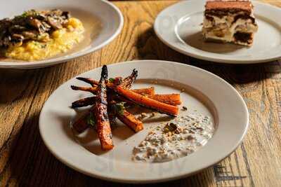 The Rossi Bar + Kitchen