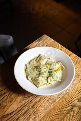 The Rossi Bar + Kitchen