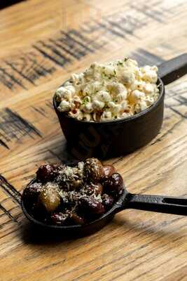 The Rossi Bar + Kitchen