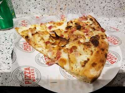 Crescent City Pizza Works