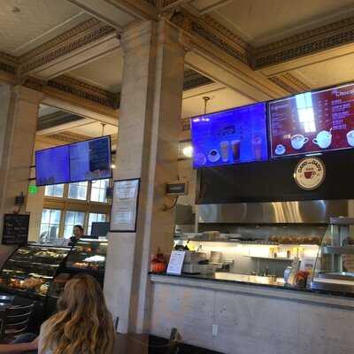 David And Dad's Cafe