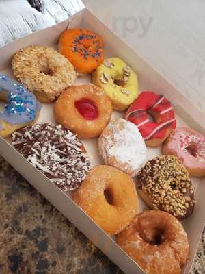 Southern Maid Donut Shop