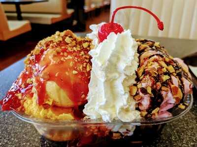 Braums Ice Cream & Dairy Strs