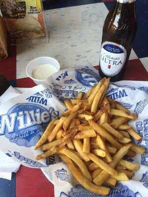 Willie's Grill & Icehouse