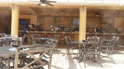 Plunge Pool Bar & Restaurant