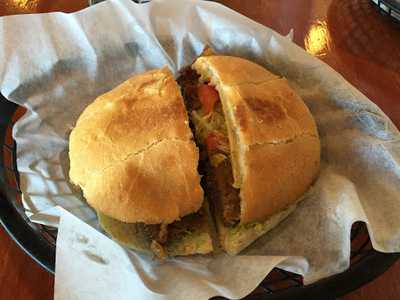 100% Juice Bar & Grill