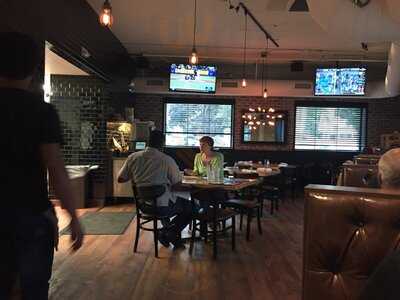 The Howe Daily Kitchen & Bar