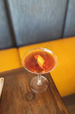 Randolph's Restaurant & Bar