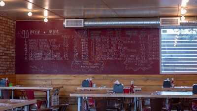 Urban 360 Pizza, Grill And Tap House