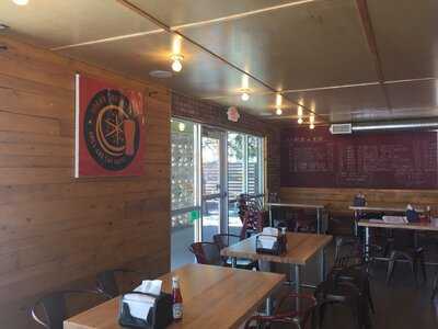 Urban 360 Pizza, Grill And Tap House