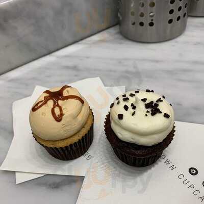 Georgetown Cupcake