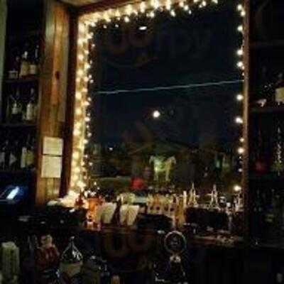 Strongwater Food & Spirits